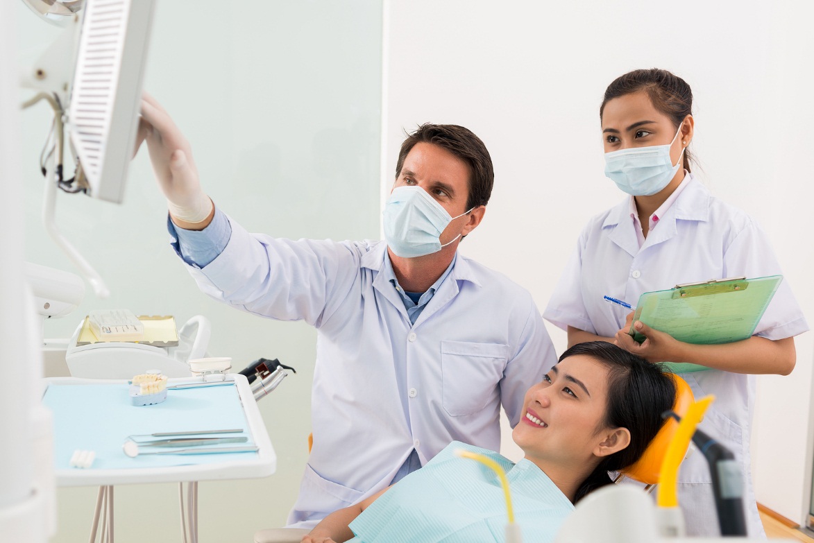 Oral Surgeon